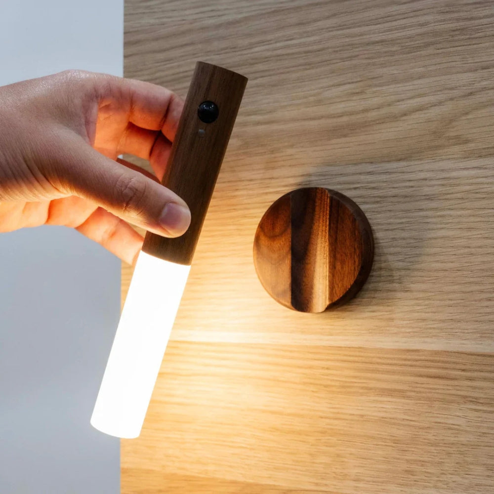 Luce Led Tubolare con Sensore di Moivmento